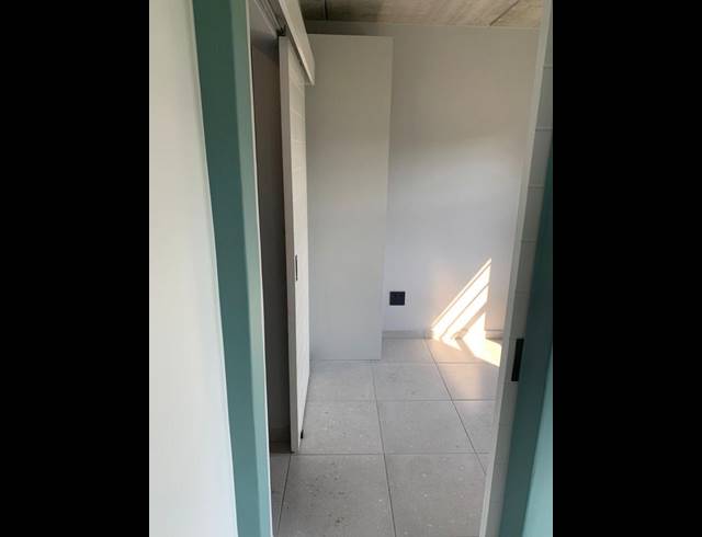 2 BEDROOM PROPERTY TO RENT IN FLEURHOF